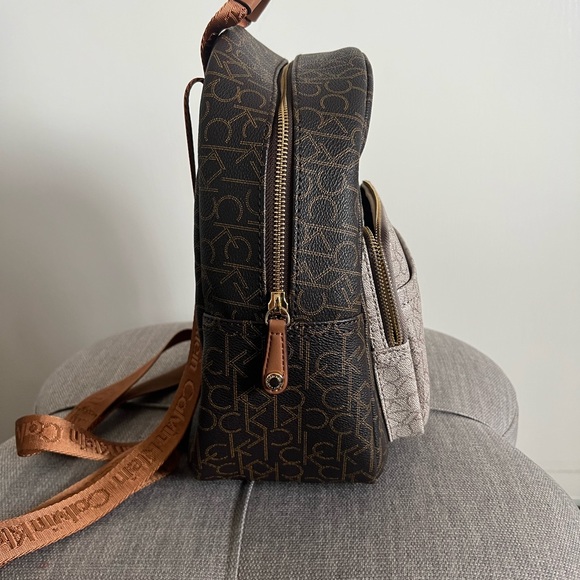 Calvin Klein backpack - Picture 4 of 8